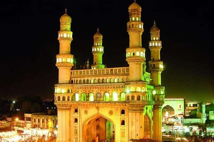 Hyderabad Delight: Private 3-Day Tour of the City Highlights