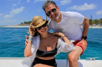 Cancún Catamaran to Isla Mujeres + Snorkel, Open Bar & Lunch 10