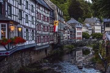 Guided Walking Tour of Monschau's Historic Old Town