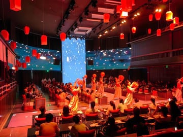 Guiyang: LingLuo Banquet Immersive Cultural Dining Show