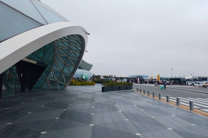 Baku airport- Heydar Aliyev Airport-Heydar Aliyev International Airport-Transfer from the airport_baku tour-tour baku
