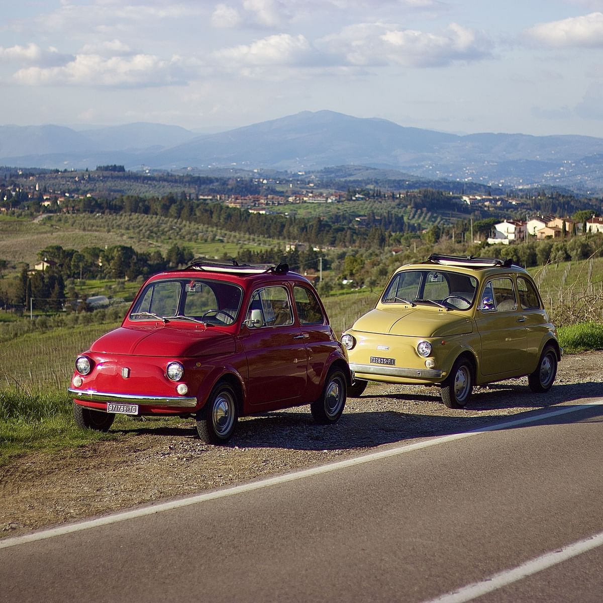 BUONGIORNO FIAT 500! Classic Guided Wine Tour in Chianti Wine Region included Tuscan Lunch and tasting (6 hrs)