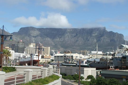 Private Panoramic Cape Town City bowl and Constantia Wine Route T