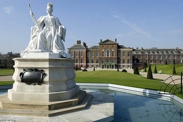 Private Half-Day Tour of Iconic London Landmarks