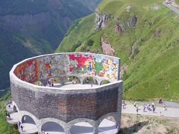 From Tbilisi: Kazbegi Day Tour, Gergeti Trinity, Ananuri &Gudauri