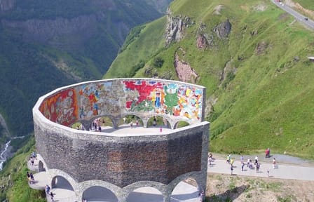 From Tbilisi: Kazbegi Day Tour, Gergeti Trinity, Ananuri &Gudauri