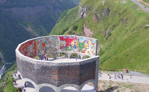 From Tbilisi: Kazbegi Day Tour, Gergeti Trinity, Ananuri &Gudauri