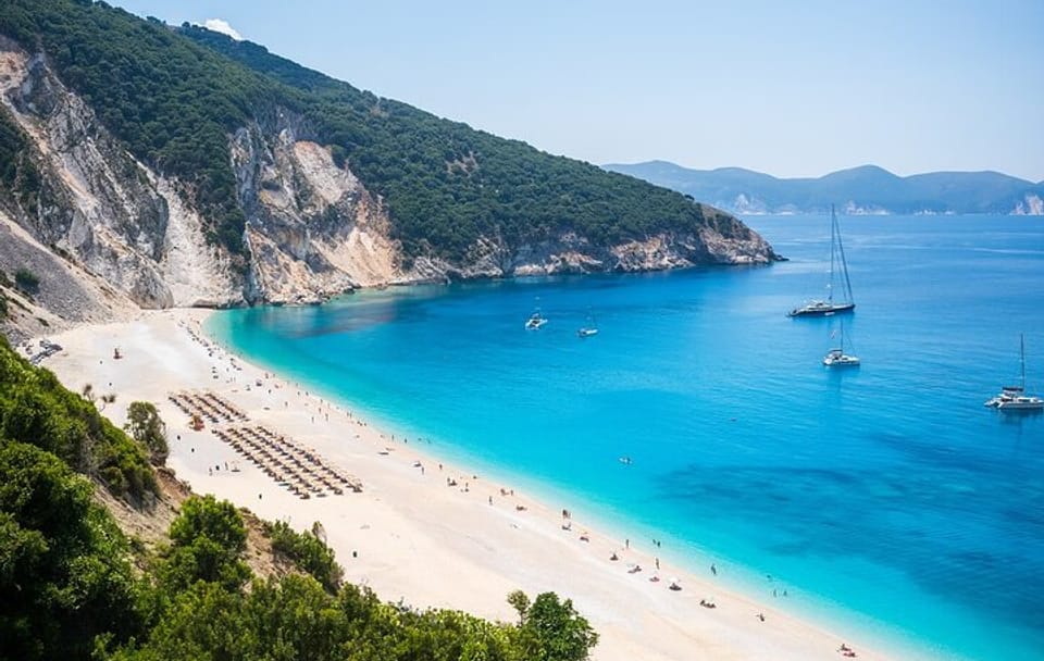 Melissani Lake and Myrtos Beach Tour from Argostolion