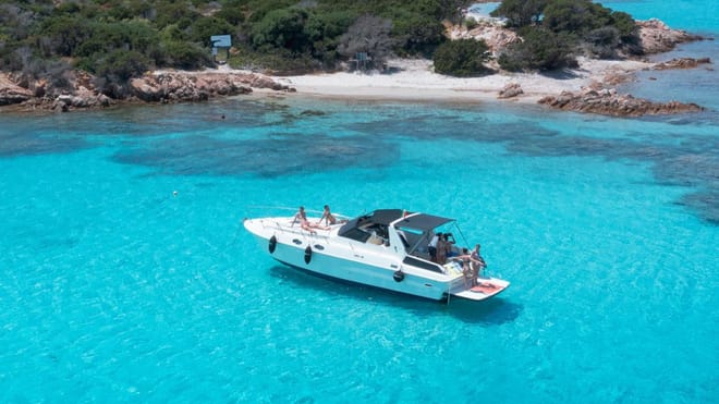 Palau or La Maddalena, Sardinia: speedboat excursion 7h to La Maddalena Archipelago