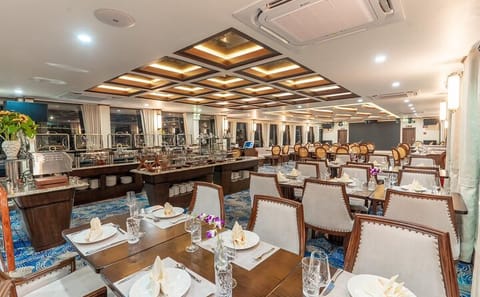 Top Luxury 5-Star Symphony Cruise from Hanoi to Halong Bay