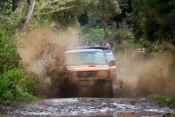 Cabo Girão and Wine Tasting Jeep Tour in Funchal