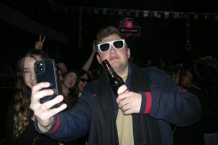 The Original Barcelona Night Adventure / Pub-Crawl — 3 Bars, 3 Shots & VIP Club Entry