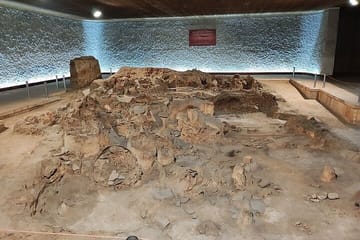 Archaeological Tour of Augusta Trayana's Historic Sites