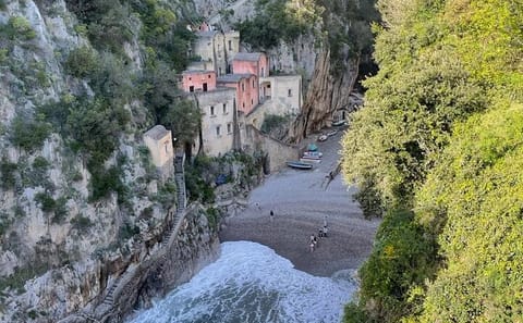 Private Day Tour of Amalfi and Positano from Sorrento