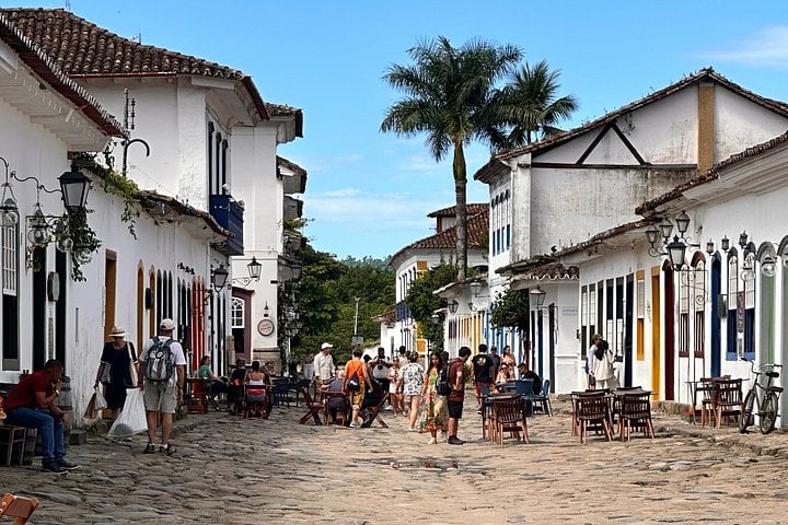 Paraty Revealed: Colonial History & Cachaça Tasting