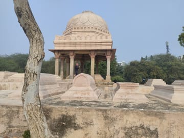 Qutub Minar & Mehrauli Archaeological Park Heritage Walk