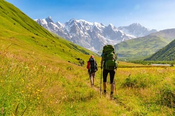 Full Day Adventure from Tbilisi to Kazbegi and Ananuri