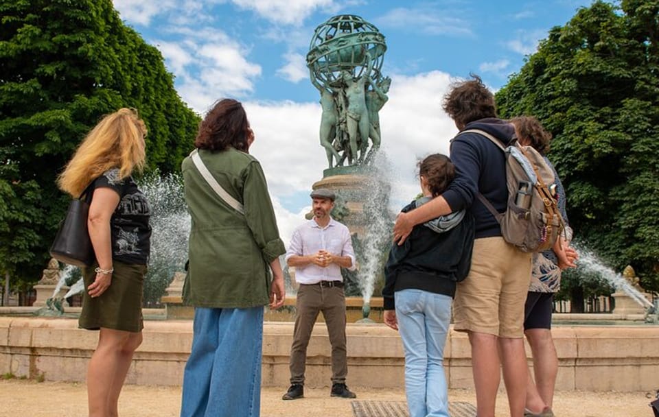 Hemingway's Paris Walking Tour of Literary Landmarks