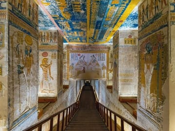 Full Day Tour of Valley of the Kings and Habu Temple in Luxor