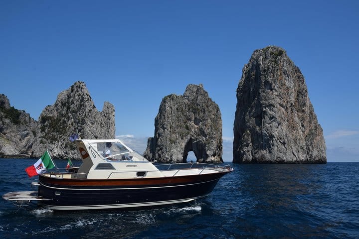 3) Private tour to Capri from Positano 7hrs 5
