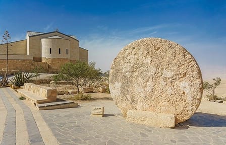 Private Half Day Tour of Madaba and Mount Nebo from Dead Sea