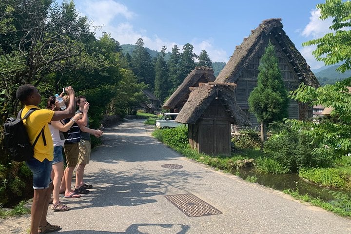 Shirakawa-go UNESCO Village Half-Day Guided Walking Tour 6