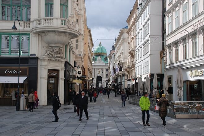 Vienna Private Walking Tour With A Professional Guide photo 4