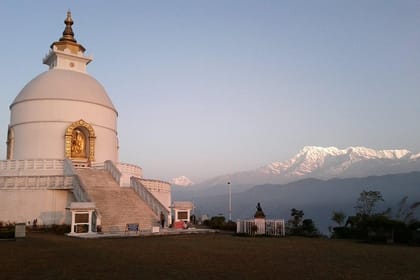 Private Hiking Tour to Peace Pagoda Including Fewa Lake Boating