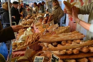 Bastille & Paris Best Market Food Tour!