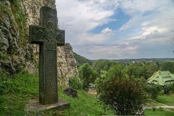 Explore Bran Castle and Saxon Fortifications in Burzenland