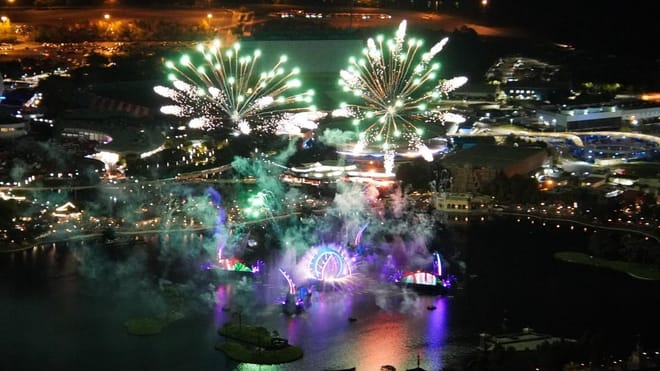 Limited Time Halloween & Christmas 77 Miles Fireworks Tour over all the Theme Parks