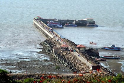 Mumbai to Ahmedabad Discover Gujarat Overland Tour