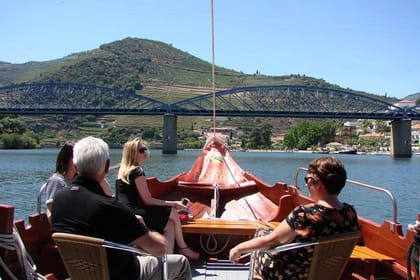 From Porto: Douro Valley Historical Tour with Lunch Winery w/ Tastings and Cruise