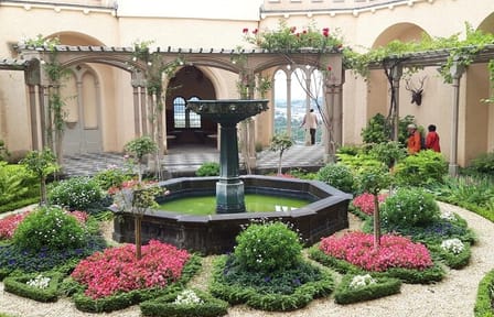 Private Tour of Stolzenfels Castle in Koblenz with Transfers