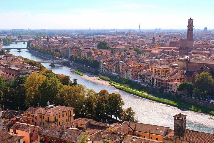 Verona Private Walking Tour With A Professional Guide 5