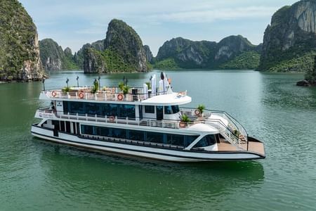 Luxury Halong Bay Cruise with Seafood Buffet & Sunset Party