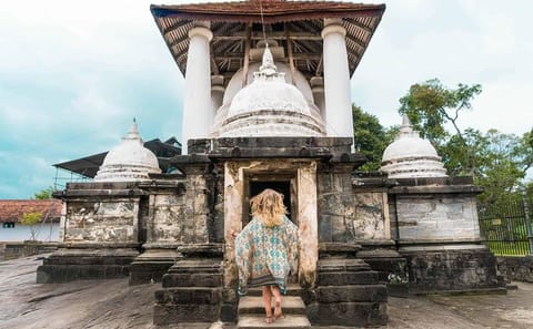 Colombo, Dambulla and Kandy 3-Day Cultural Tour