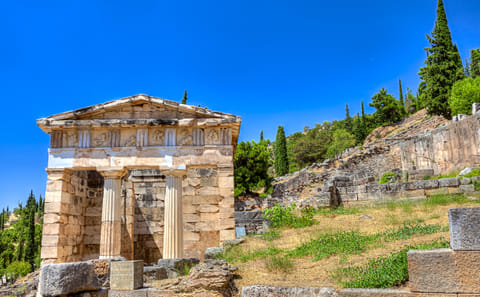 Eight-Day Classical Greece Tour with Spanish-Speaking Guide