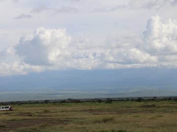 Sneak pic of Mt kilimanjaro