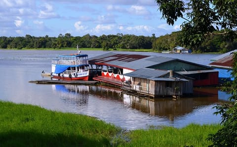 Three-Day Amazon Boat Tour from Manaus to Santarém