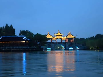 Chengdu Mahjong Experience Multilingual Guide