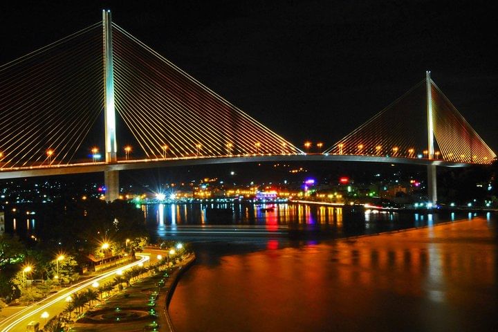 Half-day Vibrant Ha Long Heritage Tour