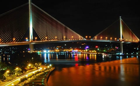 Half-Day Cultural Tour of Ha Long and Halong Bay