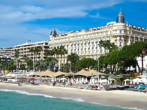 Cannes, Antibes & St Paul de Vence Half Day Private Tour