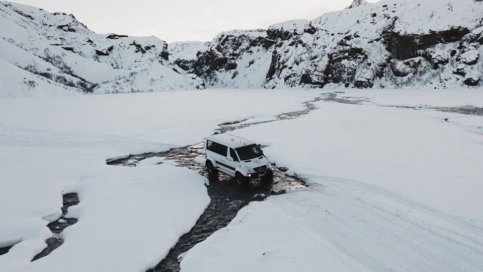 Super jeep tour in Iceland: worth the extra money?