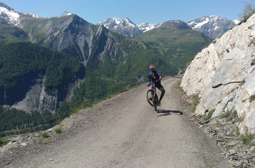 mounain bike tour
