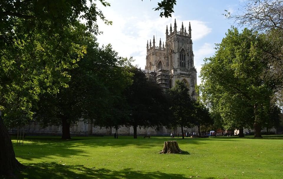 Private 2-Hour Walking Tour of Historic York