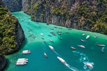 Speedboat Day Trip to Phi Phi Islands and Maya Bay from Phuket