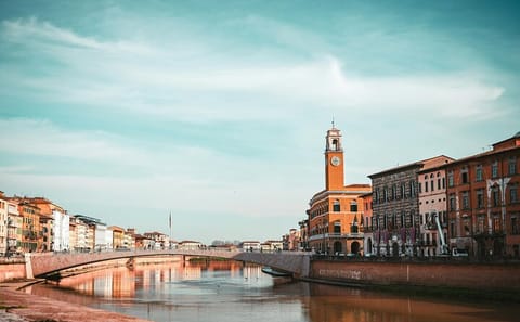 Private 7-Hour Cultural Tour of Pisa from Florence