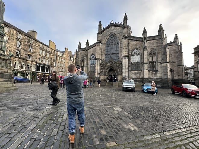 Secrets of Edinburgh Self-Guided Exploration Game Tour